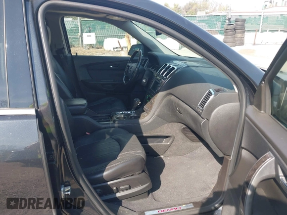 2012 GMC Acadia Denali with VIN 1GKKVTED4CJ284615, listed as a IAAI auction lot 42083403 with 146,812 mi miles. Bid and sale history available at carsss.com. Image 5.