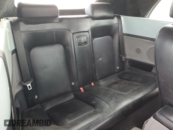 2004 Volkswagen Beetle with VIN 3VWCM21Y64M310431, listed as a Copart auction lot 82449604 with 166,974 mi miles and Salvage Title. Bid and sale history available at DreamBid. Image 10.