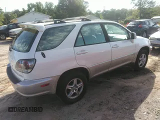 2001 Lexus RX 300 with VIN JTJHF10U110188231, listed as a IAAI auction lot 42135609 with 236,462 mi miles. Bid and sale history available at carsss.com. Image 4.