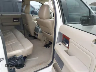 2008 Ford F-150 XLT z VIN 1FTPW12V08KD81067, wystawiony jako IAAI lot #41575888 z przebiegiem 137 715 mil mil oraz . Historia ofert i sprzedaży dostępna na DreamBid. Obrazek 8.