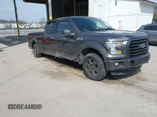 2015 Ford F-150 XLT with VIN 1FTFW1EF9FFA38148, listed as a IAAI auction lot 42069434 with 260,329 mi miles and . Bid and sale history available at carsss.com. Image 1.