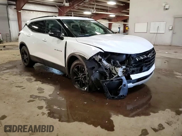 2022 Chevrolet Blazer LT z VIN 3GNKBJRS7NS145282, wystawiony jako Copart lot #43135975 z przebiegiem 28 368 mil mil oraz Szkoda całkowita • Salvage title. Historia ofert i sprzedaży dostępna na DreamBid. Obrazek 11.
