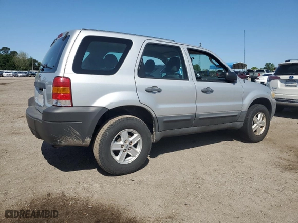 2007 Ford Escape XLS with VIN 1FMYU02Z77KB19323, listed as a Copart auction lot 52345655 with 153,509 mi miles and Salvage Title. Bid and sale history available at carsss.com. Image 3.
