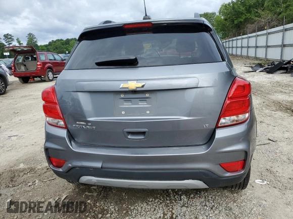 2020 Chevrolet Trax LT with VIN 3GNCJPSB4LL276150, listed as a Copart auction lot 60269245 with 73,689 mi miles and Salvage title. Bid and sale history available at DreamBid. Image 6.
