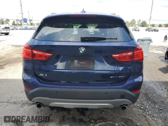 2019 BMW X1 sDrive28i z VIN WBXHU7C56K5N33695, wystawiony jako Copart lot #55492205 z przebiegiem 18 824 mil mil oraz Szkoda całkowita • Salvage title. Historia ofert i sprzedaży dostępna na DreamBid. Obrazek 6.