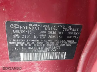 2016 Hyundai Elantra SE with VIN KMHDH4AE1GU523473, listed as a IAAI auction lot 41763590 with 195,597 mi miles. Bid and sale history available at carsss.com. Image 9.