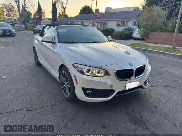 2018 BMW 2 Series 230i xDrive with VIN WBA2K1C55JVB64560, listed as a IAAI auction lot 41616166 with 69,414 mi miles. Bid and sale history available at carsss.com. Image 1.
