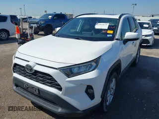 2019 Toyota RAV4 XLE with VIN 2T3W1RFV9KC005888, listed as a IAAI auction lot 41965679 with 155,974 mi miles. Bid and sale history available at carsss.com. Image 6.