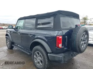 2021 Ford Bronco with VIN 1FMDE5BH8MLA83132, listed as a IAAI auction lot 41729825 with 31,192 mi miles and . Bid and sale history available at DreamBid. Image 3.