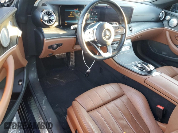 2019 Mercedes-Benz E-Class E 450 with VIN WDD1K6JB0KF079547, listed as a Copart auction lot 84010964 with 39,418 mi miles and Salvage Title. Bid and sale history available at carsss.com. Image 8.