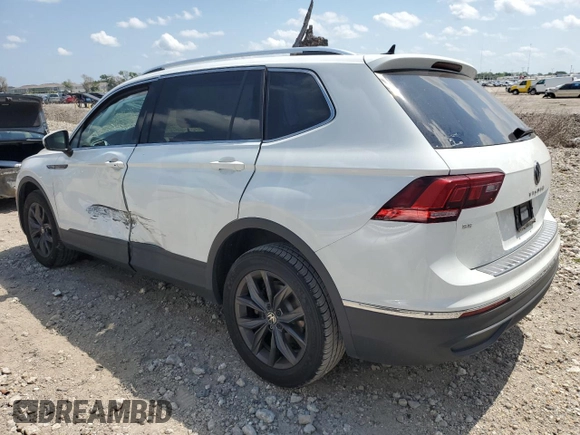 2022 Volkswagen Tiguan SE with VIN 3VV3B7AX5NM119373, listed as a Copart auction lot 54160824 with 33,212 mi miles and Salvage Title. Bid and sale history available at DreamBid. Image 2.