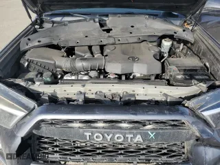 2017 Toyota 4Runner SR5 with VIN JTEZU5JR7H5149201, listed as a Copart auction lot 49825115 with 153,907 mi miles and Salvage Title. Bid and sale history available at carsss.com. Image 12.