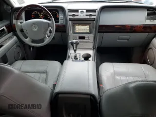 2006 Lincoln Navigator Luxury with VIN 5LMFU27516LJ14665, listed as a Copart auction lot 81501094 with 177,122 mi miles and Salvage Title. Bid and sale history available at carsss.com. Image 8.