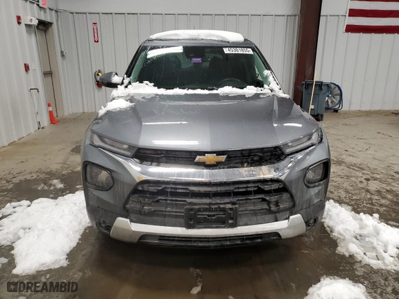 2021 Chevrolet TrailBlazer LT with VIN KL79MRSL3MB168908, listed as a Copart auction lot 45301855 with 40,994 mi miles and Salvage Title. Bid and sale history available at carsss.com. Image 5.