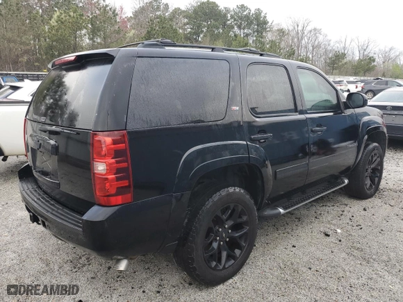 2013 Chevrolet Tahoe LT with VIN 1GNSKBE02DR162275, listed as a Copart auction lot 48310375 with 245,670 mi miles and Clean Title. Bid and sale history available at carsss.com. Image 3.
