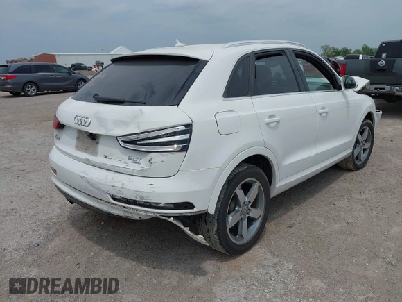 2015 Audi Q3 Premium Plus z VIN WA1EFCFS7FR006939, wystawiony jako IAAI lot #42067797 z przebiegiem 97 663 mil mil oraz . Historia ofert i sprzedaży dostępna na DreamBid. Obrazek 4.