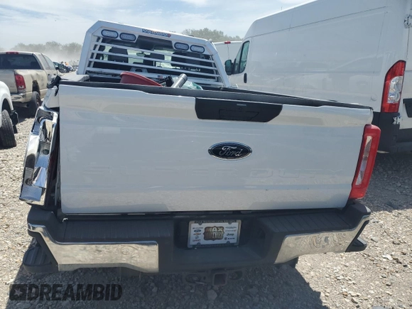 2024 Ford F-350 with VIN 1FT8X3BA0REF08670, listed as a Copart auction lot 52581825 with 12,776 mi miles and Salvage title. Bid and sale history available at DreamBid. Image 6.
