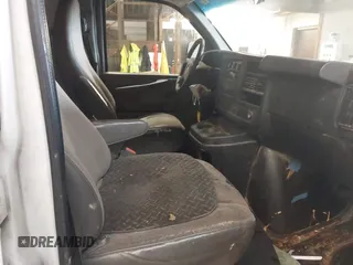 2011 Chevrolet Express Cargo с VIN 1GCWGFCA0B1133724, выставлен на аукционе IAAI как лот 42669174 с пробегом 314 056 миль миль и . История ставок и продаж доступна на DreamBid. Изображение 5.