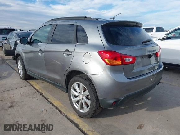2015 Mitsubishi Outlander GT with VIN 4A4AP4AW4FE035266, listed as a IAAI auction lot 41461853 with 154,298 mi miles and . Bid and sale history available at DreamBid. Image 3.
