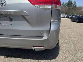 2011 Toyota Sienna XLE with VIN 5TDDK3DC3BS007297, listed as a IAAI auction lot 42158709 with 208,274 mi miles and . Bid and sale history available at DreamBid. Image 6.