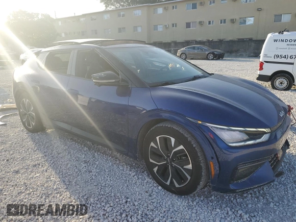2022 Kia EV6 GT-Line with VIN KNDC44LAXN5037208, listed as a Copart auction lot 47805275 with 55,284 mi miles and Non Repairable. Bid and sale history available at DreamBid. Image 4.