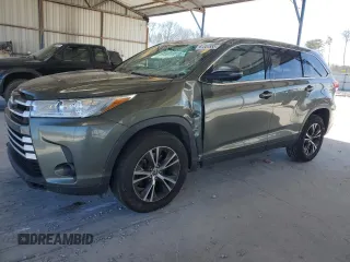2019 Toyota Highlander LE z VIN 5TDZARFHXKS046196, wystawiony jako Copart lot #47207885 z przebiegiem 133 521 mil mil oraz Szkoda całkowita • Salvage title. Historia ofert i sprzedaży dostępna na DreamBid. Obrazek 1.