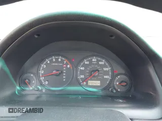 2001 Honda Civic LX z VIN 2HGES16521H558942, wystawiony jako IAAI lot #42409480 z przebiegiem 230 909 mil mil oraz . Historia ofert i sprzedaży dostępna na DreamBid. Obrazek 7.