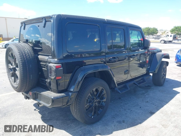 2021 Jeep Wrangler Unlimited Sport S with VIN 1C4HJXDN4MW669387, listed as a IAAI auction lot 41889814 with 17,333 mi miles and . Bid and sale history available at DreamBid. Image 4.