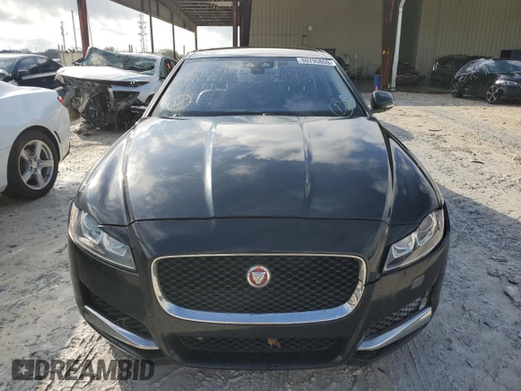 2018 Jaguar XF 25t with VIN SAJBR4FX7JCY54866, listed as a Copart auction lot 80795853 with 79,125 mi miles. Bid and sale history available at carsss.com. Image 5.