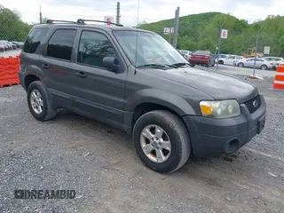2006 Ford Escape XLT с VIN 1FMYU93196KA96476, выставлен на аукционе IAAI как лот 42205362 с пробегом 272 296 миль миль и . История ставок и продаж доступна на DreamBid. Изображение 1.