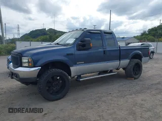 2004 Ford Super Duty F-250 XL with VIN 1FTNX21P04EA03269, listed as a IAAI auction lot 40376204 with 174,588 mi miles. Bid and sale history available at carsss.com. Image 2.