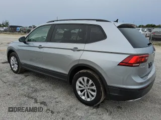 2020 Volkswagen Tiguan S with VIN 3VV1B7AXXLM038227, listed as a Copart auction lot 59495955 with 113,098 mi miles and Clean title. Bid and sale history available at DreamBid. Image 2.