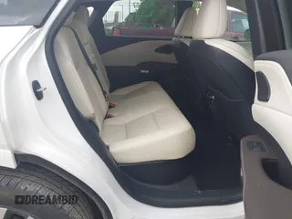 2024 Lexus RX 350 z VIN 2T2BAMBA4RC028661, wystawiony jako IAAI lot #42252708 z przebiegiem 19 141 mil mil oraz . Historia ofert i sprzedaży dostępna na DreamBid. Obrazek 8.