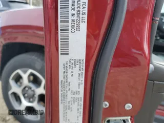 2022 Jeep Compass Trailhawk z VIN 3C4NJDDB3NT229952, wystawiony jako Copart lot #50379625 z przebiegiem 17 737 mil mil oraz Szkoda całkowita • Salvage title. Historia ofert i sprzedaży dostępna na DreamBid. Obrazek 12.