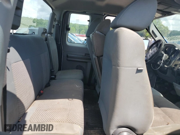2011 Ford F-250 XL с VIN 1FT7X2A62BEC77926, выставлен на аукционе Copart как лот 60855045 с пробегом 215 741 миль миль и Чистый • Clean title. История ставок и продаж доступна на DreamBid. Изображение 10.