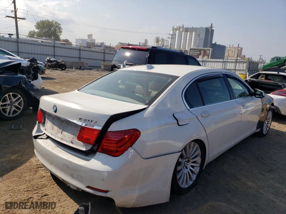 2012 BMW 7 Series 750Li with VIN WBAKB8C53CC963404, listed as a Copart auction lot 67312324 with 0 mi miles and Salvage Title. Bid and sale history available at carsss.com. Image 3.