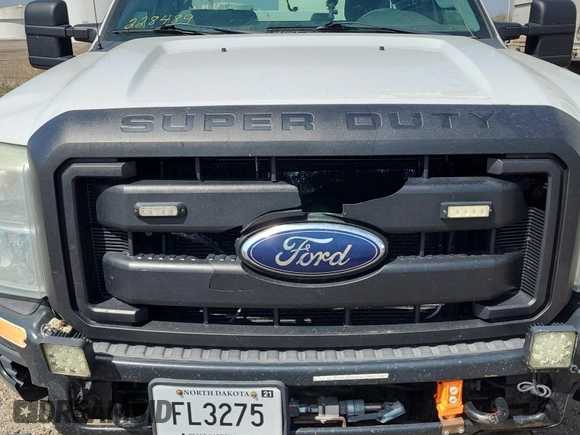 2011 Ford F-350 z VIN 1FD7X3B68BEC03720, wystawiony jako IAAI lot #42409023 z przebiegiem 332 380 mil mil oraz . Historia ofert i sprzedaży dostępna na DreamBid. Obrazek 52.