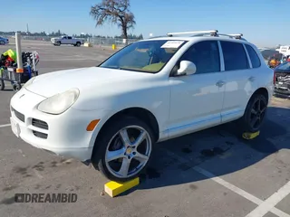 2005 Porsche Cayenne with VIN WP1AA29P85LA24175, listed as a IAAI auction lot 41301076 with 174,291 mi miles. Bid and sale history available at carsss.com. Image 17.
