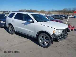 2013 Dodge Durango Citadel z VIN 1C4RDJEG6DC668736, wystawiony jako IAAI lot #42033814 z przebiegiem 220 369 mil mil oraz . Historia ofert i sprzedaży dostępna na DreamBid. Obrazek 1.