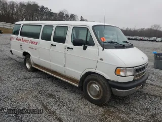 1995 Dodge Passenger with VIN 2B5WB35Z2SK579208, listed as a Copart auction lot 41569955 with 48,534 mi miles and Salvage Title. Bid and sale history available at carsss.com. Image 4.