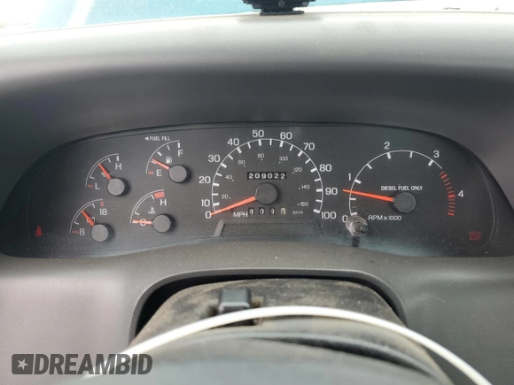 2000 Ford Super Duty F-250 XL with VIN 1FTNF20F5YEA22157, listed as a Copart auction lot 45497565 with 209,022 mi miles and Salvage Title. Bid and sale history available at carsss.com. Image 9.