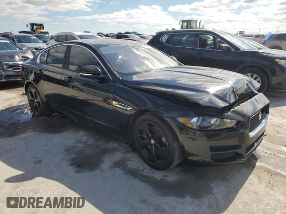 2017 Jaguar XE 25t z VIN SAJAR4BG7HA977736, wystawiony jako Copart lot #48751375 z przebiegiem 121 674 mil mil oraz Szkoda całkowita • Salvage title. Historia ofert i sprzedaży dostępna na DreamBid. Obrazek 4.