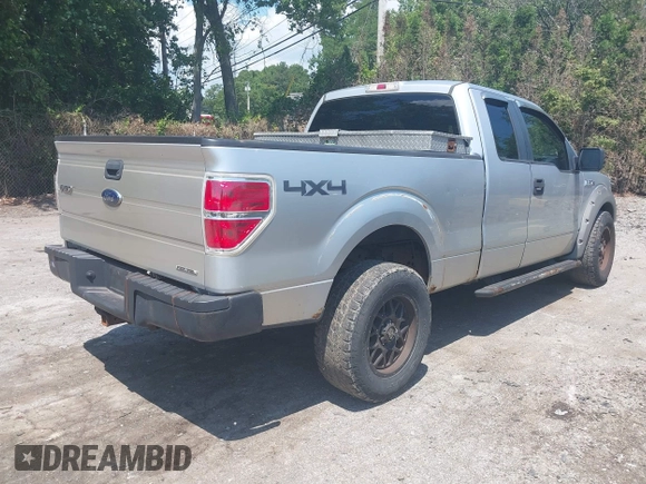 2012 Ford F-150 XL with VIN 1FTEX1EM1CFB26615, listed as a IAAI auction lot 42765399 with 261,278 mi miles and . Bid and sale history available at DreamBid. Image 4.