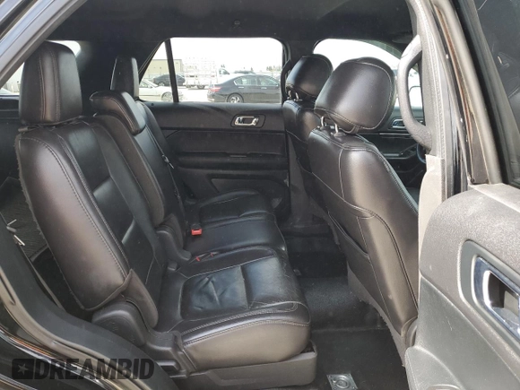 2017 Ford Police Interceptor Utility z VIN 1FM5K8AT2HGD07384, wystawiony jako Copart lot #48473455 z przebiegiem 99 193 mil mil oraz Szkoda całkowita • Salvage title. Historia ofert i sprzedaży dostępna na DreamBid. Obrazek 12.