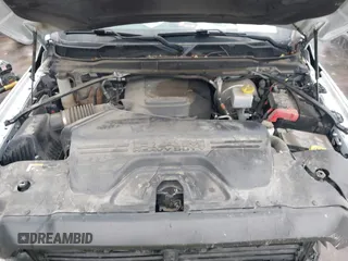2022 Ram 2500 Tradesman z VIN 3C7WR4HJ1NG424247, wystawiony jako IAAI lot #41943490 z przebiegiem 56 423 mil mil oraz . Historia ofert i sprzedaży dostępna na DreamBid. Obrazek 10.