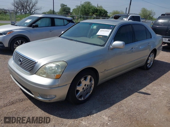 2001 Lexus LS 430 with VIN JTHBN30F510043149, listed as a IAAI auction lot 41933952 with 179,655 mi miles. Bid and sale history available at carsss.com. Image 2.