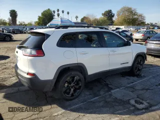 2021 Jeep Cherokee Altitude with VIN 1C4PJLLB1MD112671, listed as a Copart auction lot 44832295 with 72,356 mi miles and Salvage Title. Bid and sale history available at carsss.com. Image 3.