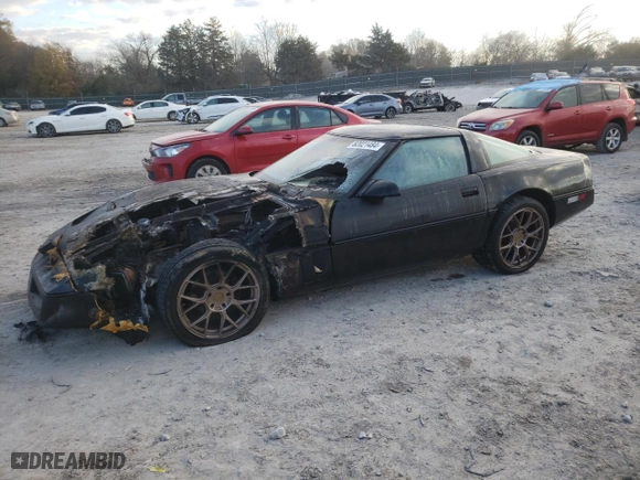 1985 Chevrolet Corvette with VIN 1G1YY0788F5138977, listed as a Copart auction lot 82021484 with 0 mi miles and Non Repairable. Bid and sale history available at carsss.com. Image 1.