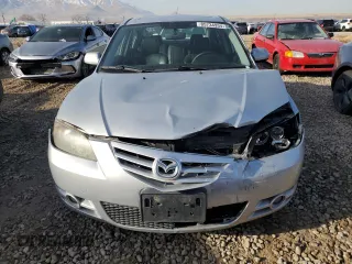 2006 Mazda 3 s with VIN JM1BK324861541353, listed as a Copart auction lot 85734934 with 198,881 mi miles and Salvage Title. Bid and sale history available at DreamBid. Image 5.