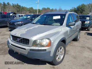 2005 Volvo XC90 with VIN YV1CZ592851158375, listed as a IAAI auction lot 41952087 with 183,797 mi miles. Bid and sale history available at carsss.com. Image 2.